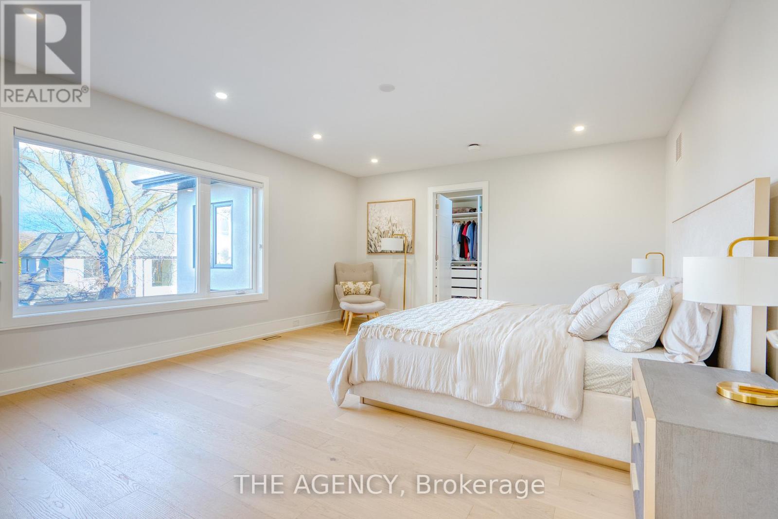 519 Third Line, Oakville, Ontario  L6L 4A8 - Photo 27 - W12723112