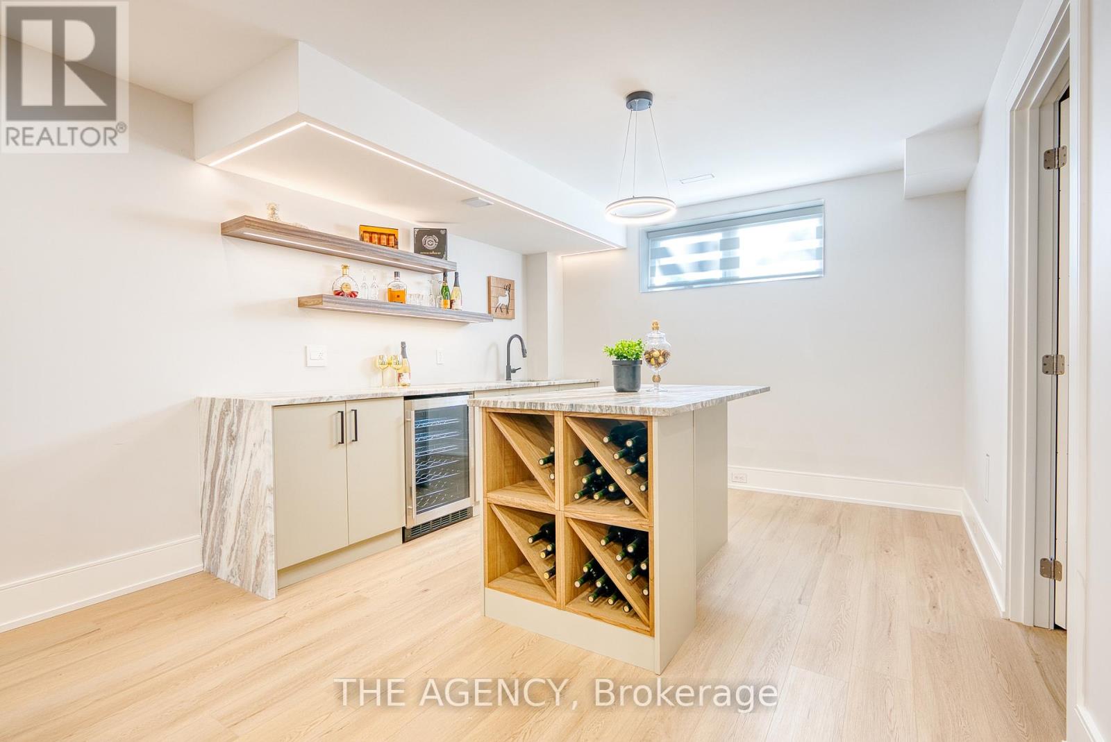 519 Third Line, Oakville, Ontario  L6L 4A8 - Photo 42 - W12723112