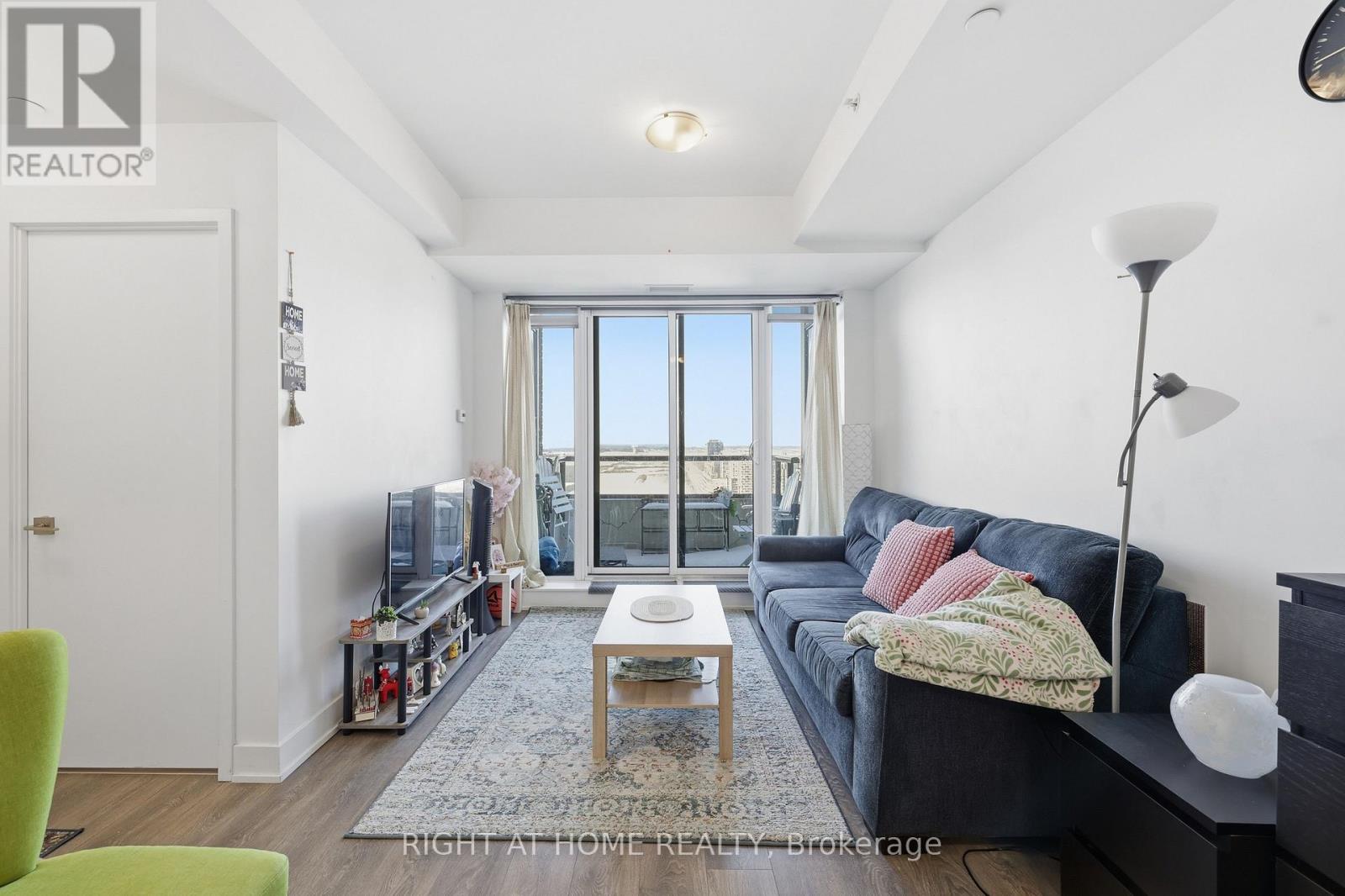 2407 - 297 Oak Walk Drive, Oakville, Ontario  L6H 3R6 - Photo 24 - W12723128