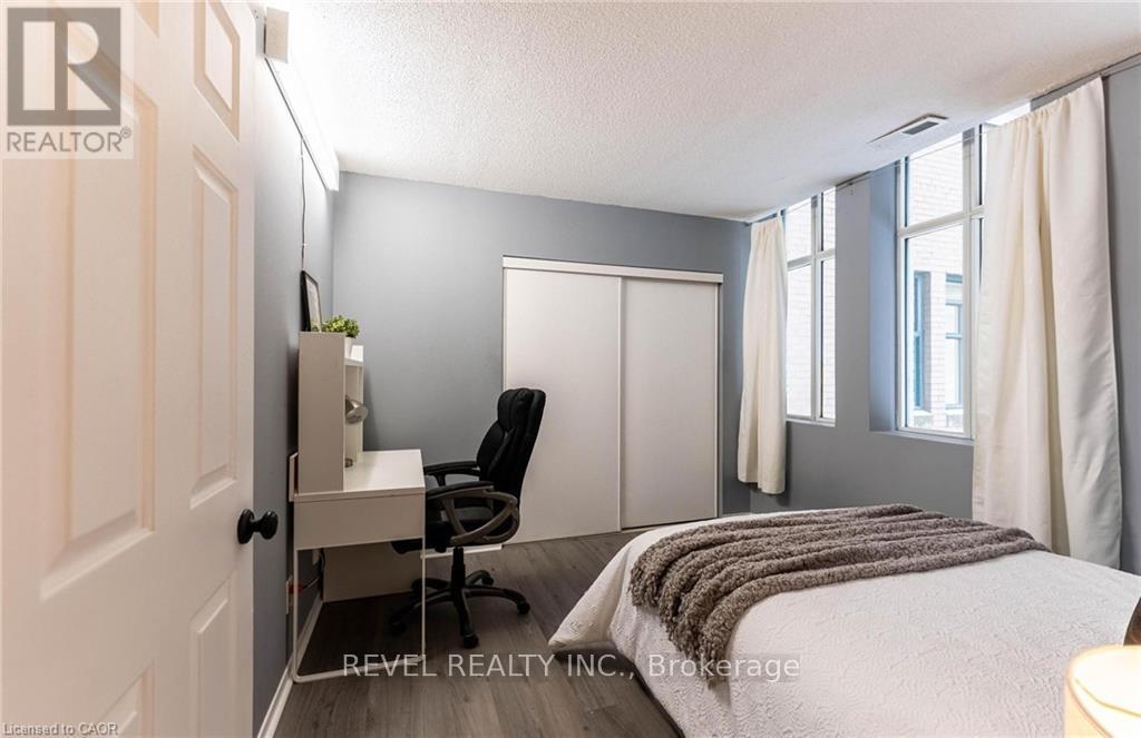 303 - 36 James Street S, Hamilton, Ontario  L8P 4W4 - Photo 8 - X12723136