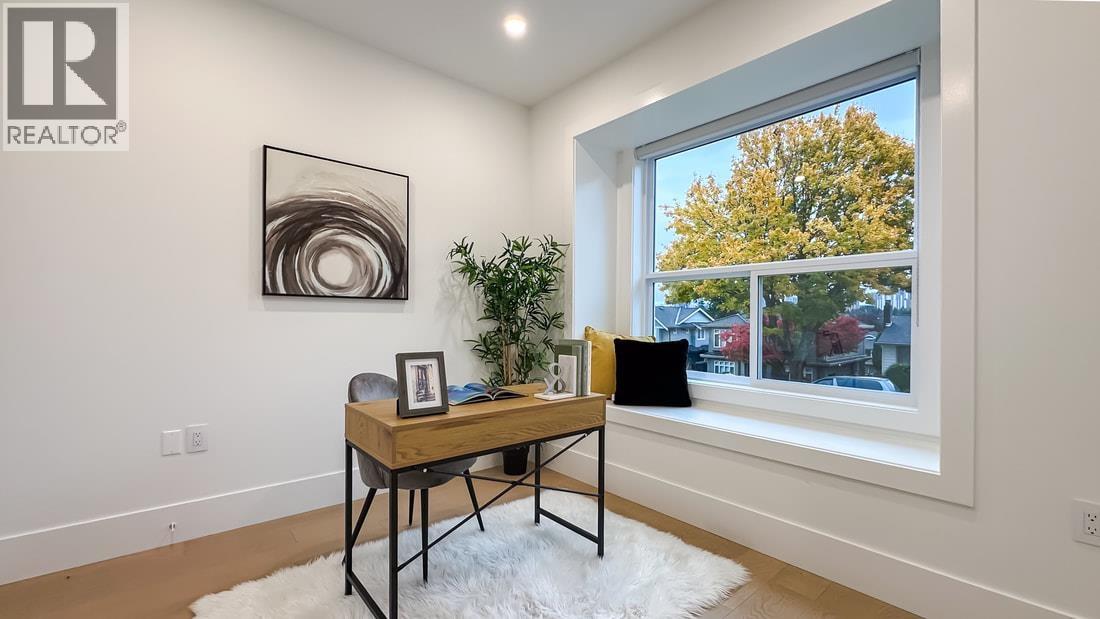 3929 Forest Street, Burnaby, British Columbia  V5G 1W7 - Photo 11 - R3081358