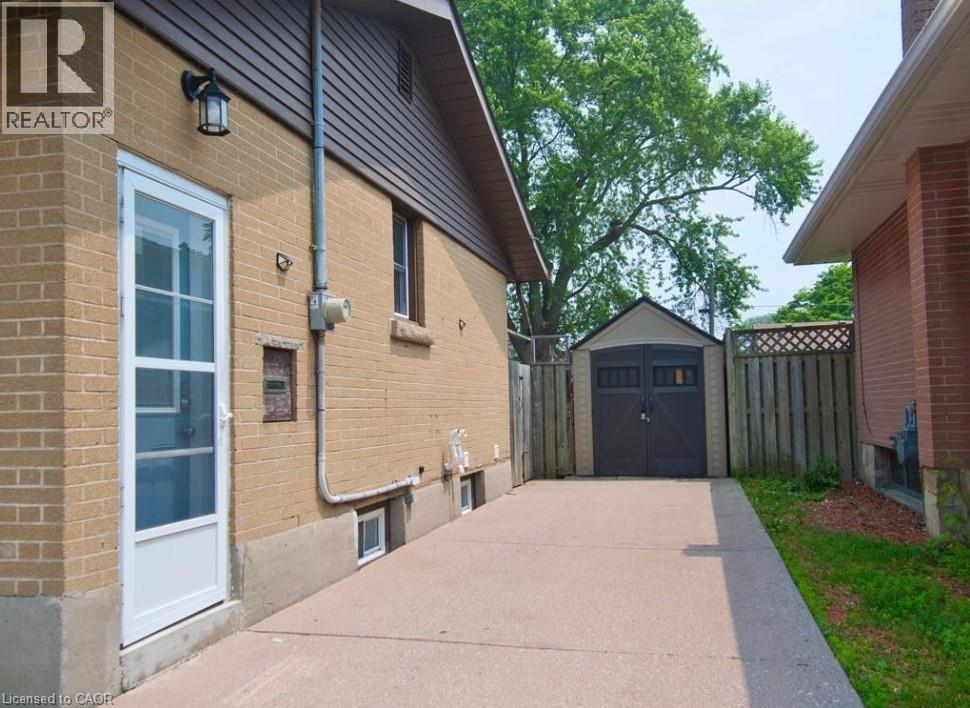 651 Upper Ottawa Street Unit# B, Hamilton, Ontario  L8T 3T4 - Photo 2 - 40793019