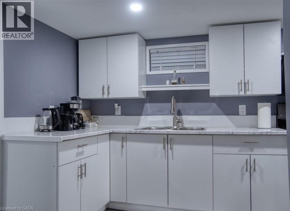 651 Upper Ottawa Street Unit# B, Hamilton, Ontario  L8T 3T4 - Photo 5 - 40793019