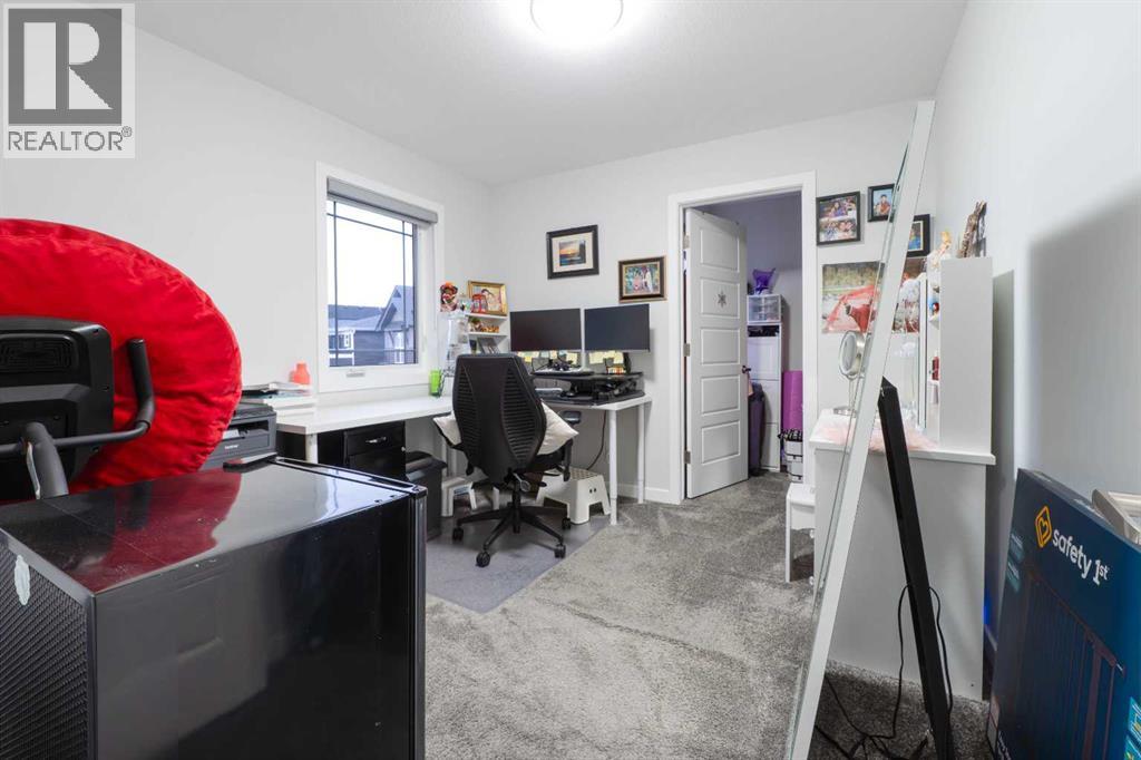 1153 Chinook Gate Bay Sw, Airdrie, Alberta  T4B 5J1 - Photo 27 - A2271021