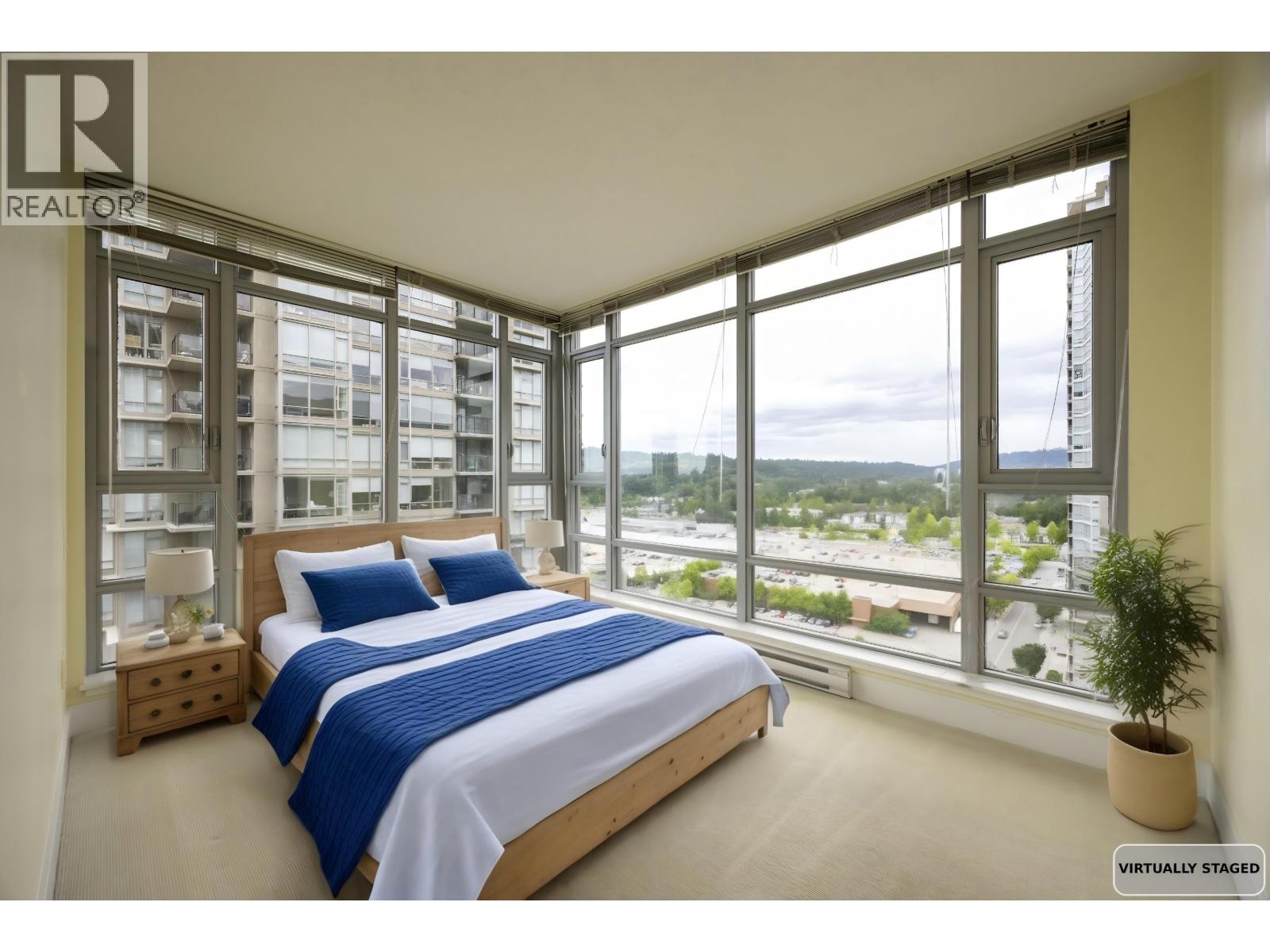 2002 1155 The High Street, Coquitlam, British Columbia  V3B 7W4 - Photo 4 - R3073117