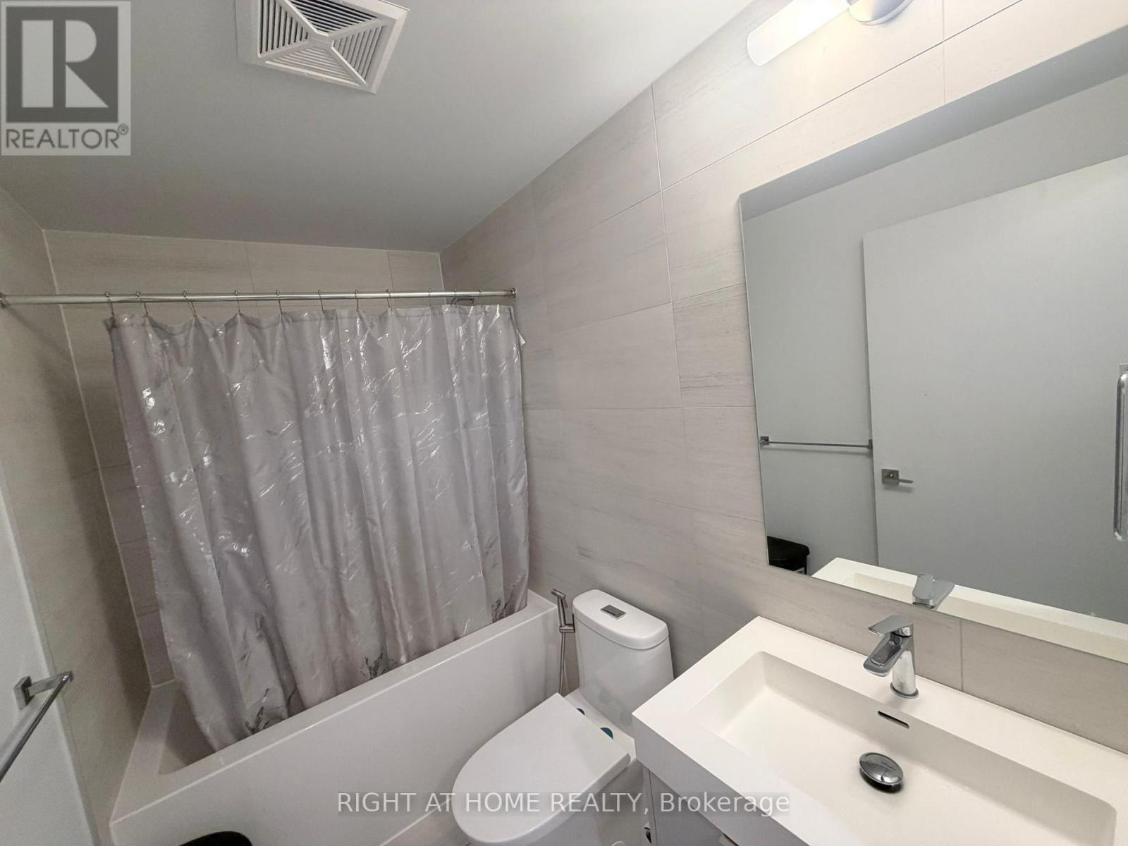 2609 - 2920 Highway 7 Road, Vaughan, Ontario  L4K 0P4 - Photo 11 - N12654722