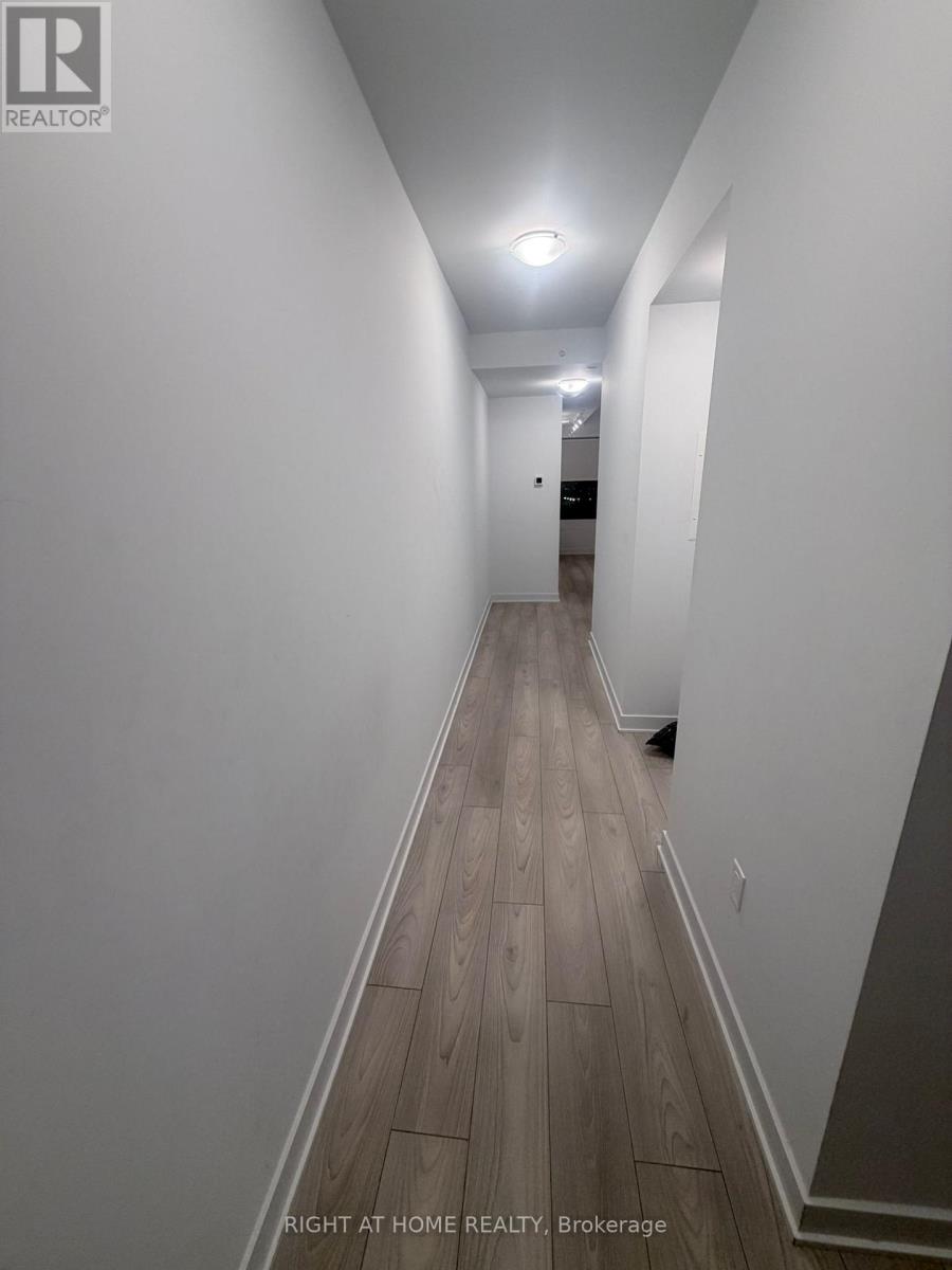 2609 - 2920 Highway 7 Road, Vaughan, Ontario  L4K 0P4 - Photo 4 - N12654722