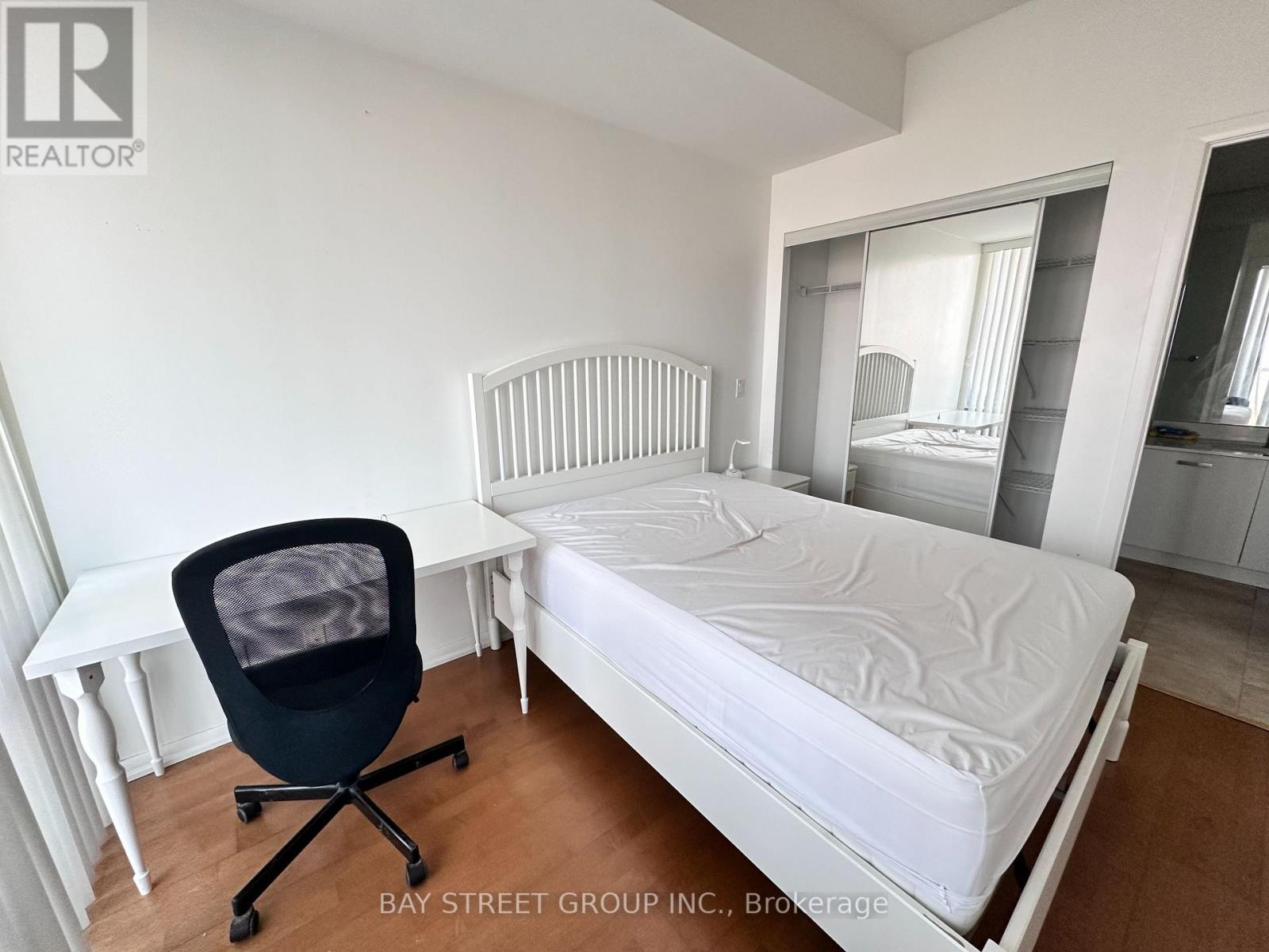 3602 - 832 Bay Street W, Toronto, Ontario  M5S 1Z6 - Photo 6 - C12723144