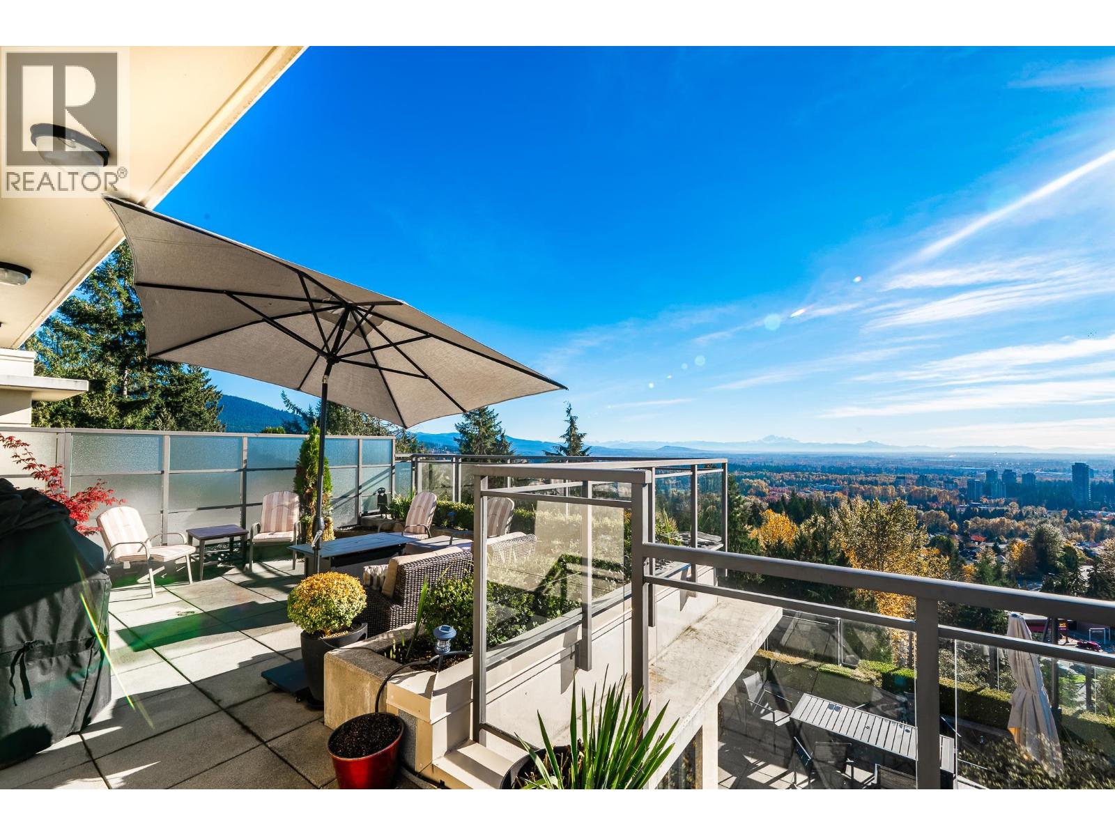 1004 1415 Parkway Boulevard, Coquitlam, British Columbia  V3E 0C7 - Photo 2 - R3066403