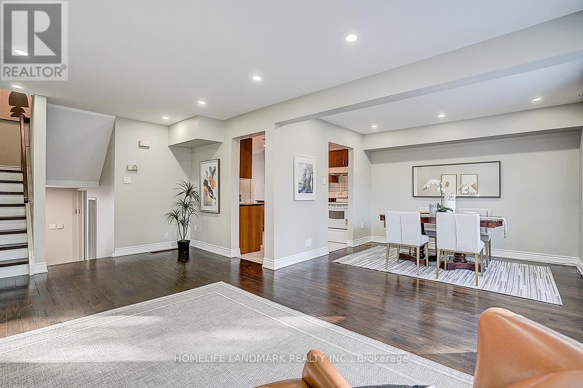 8 - 646 Village Parkway, Markham, Ontario L3R 2S7 - Photo 9 - N12723154