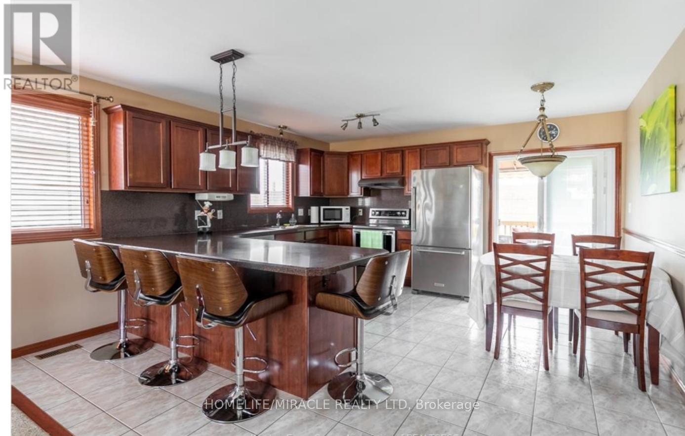 655 Alpenrose Court, Windsor, Ontario  N9G 2X7 - Photo 8 - X12723148