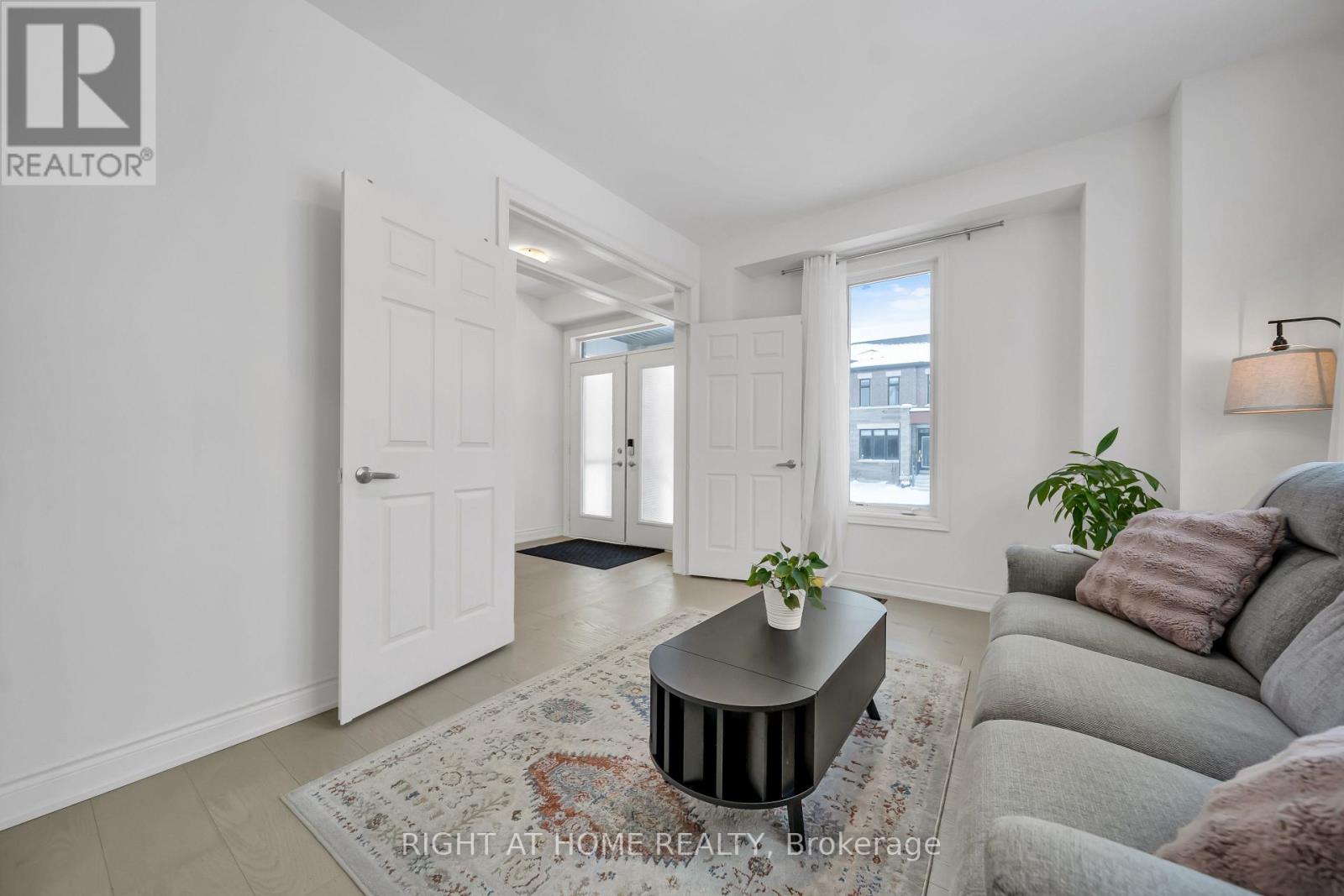 171 Great Falls Boulevard, Hamilton, Ontario  L8B 1Y6 - Photo 8 - X12723152