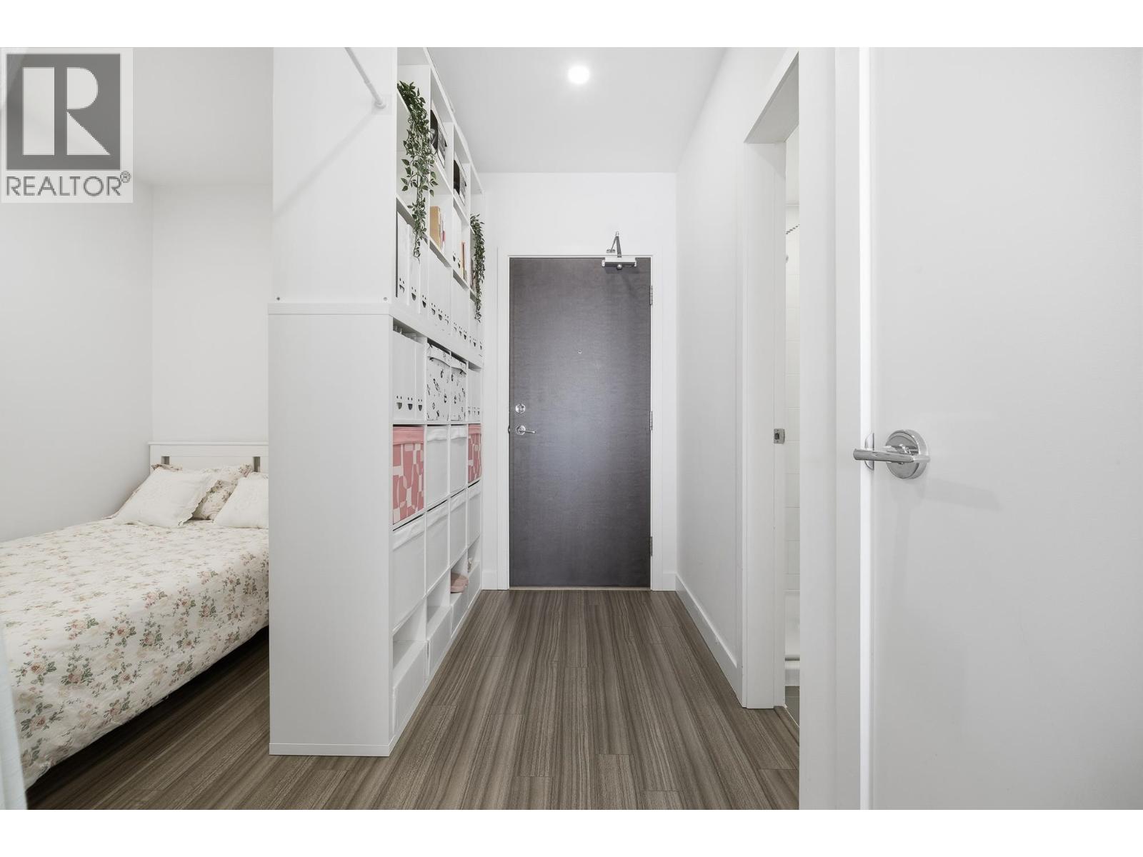 303 9150 University High Street, Burnaby, British Columbia  V5A 0C5 - Photo 5 - R3081348