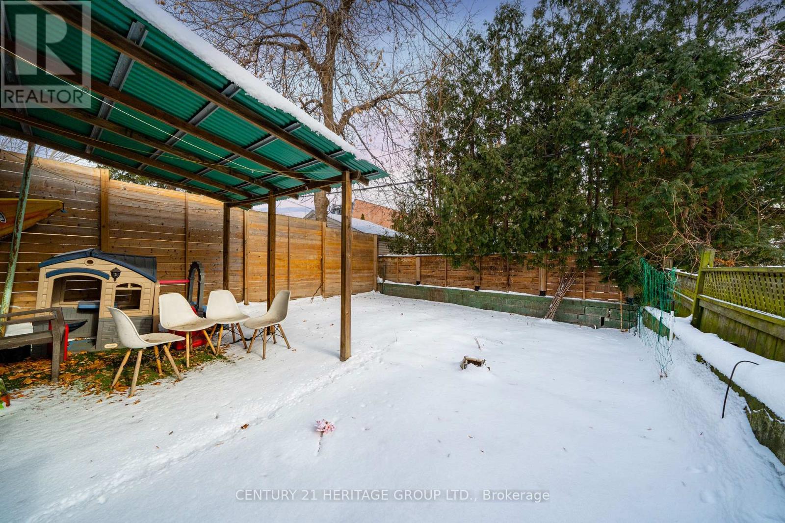 215 Keele Street, Toronto, Ontario  M6P 2K1 - Photo 33 - W12717054