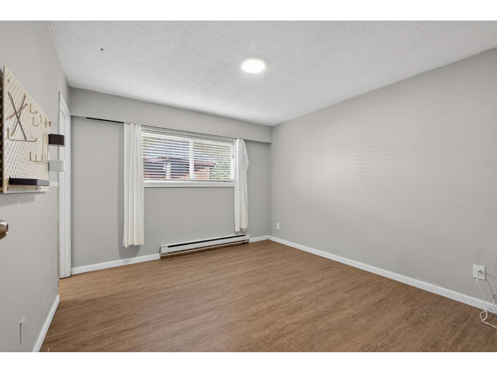 32035 Scott Avenue, Mission, British Columbia  V2V 1C1 - Photo 17 - R3079908