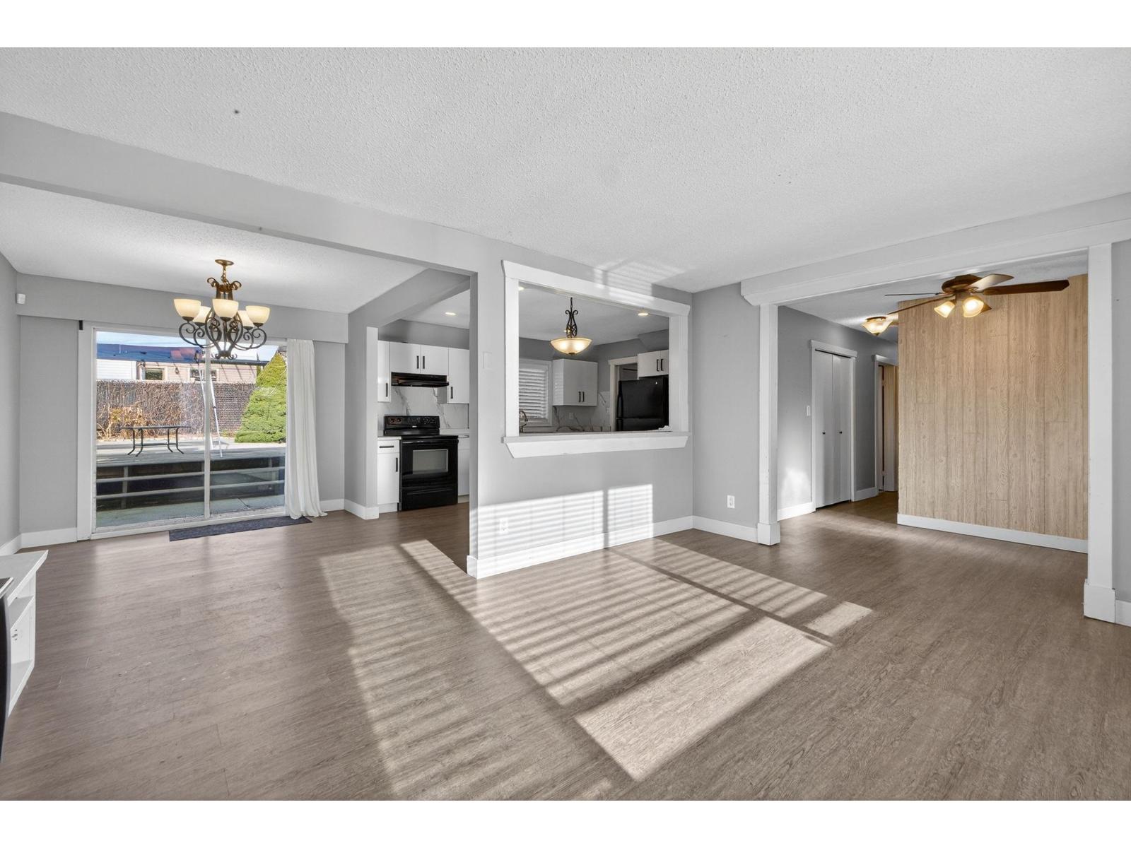 32035 Scott Avenue, Mission, British Columbia  V2V 1C1 - Photo 4 - R3079908