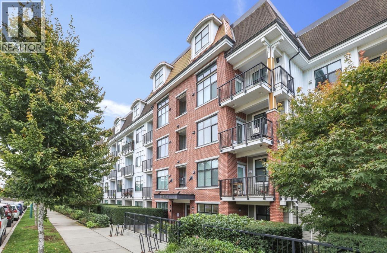 106 828 GAUTHIER AVENUE, Coquitlam, British Columbia