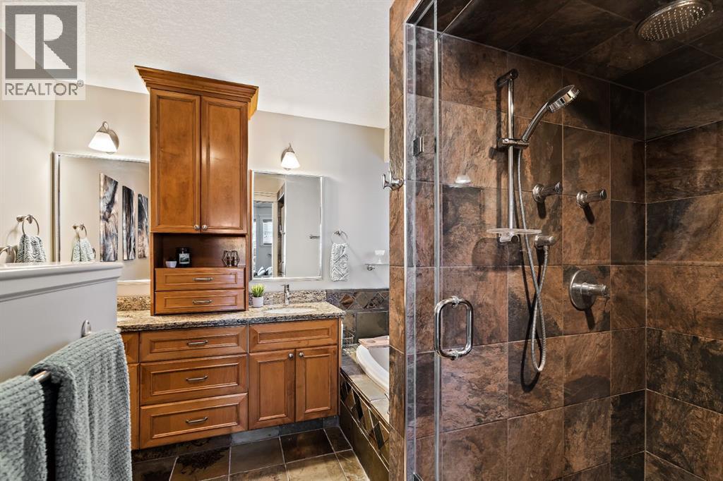 2006 34 Street Sw, Calgary, Alberta  T3E 2W1 - Photo 34 - A2280079