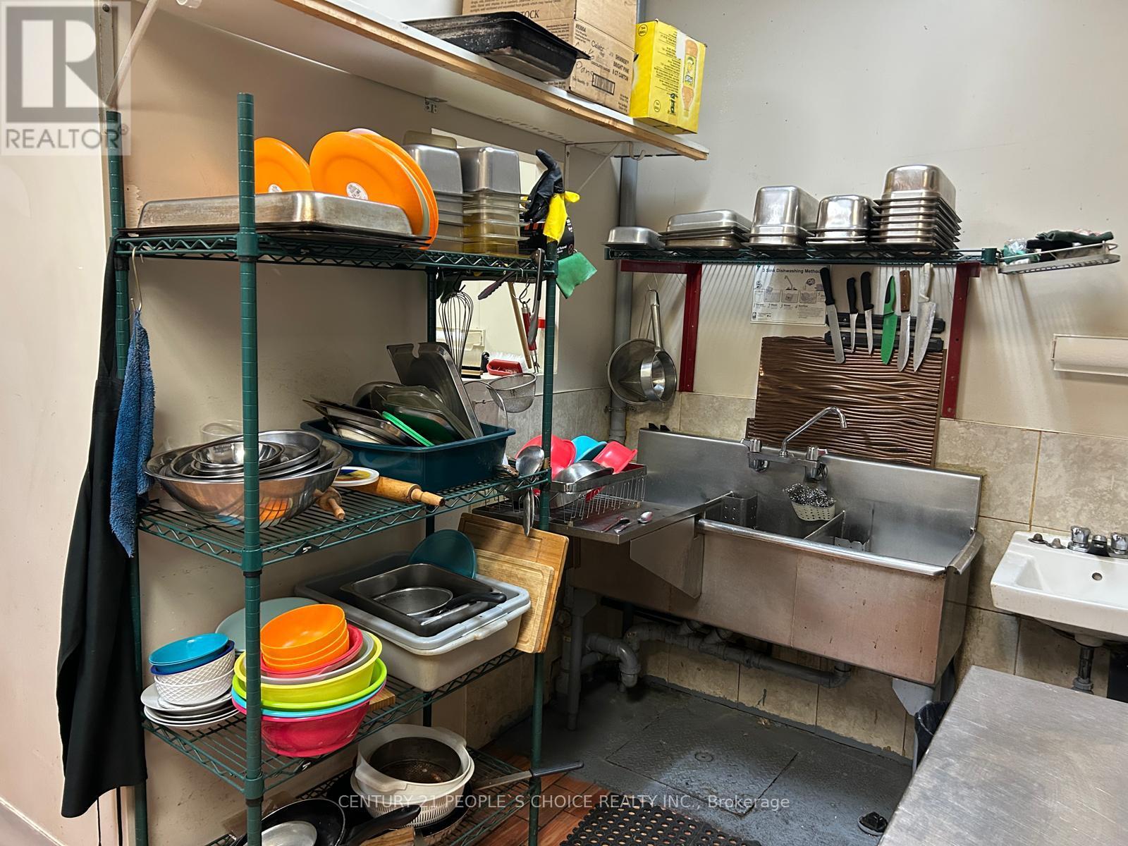 F5 - 1051 Simcoe Street N, Oshawa, Ontario  L1G 4S1 - Photo 11 - E12723156