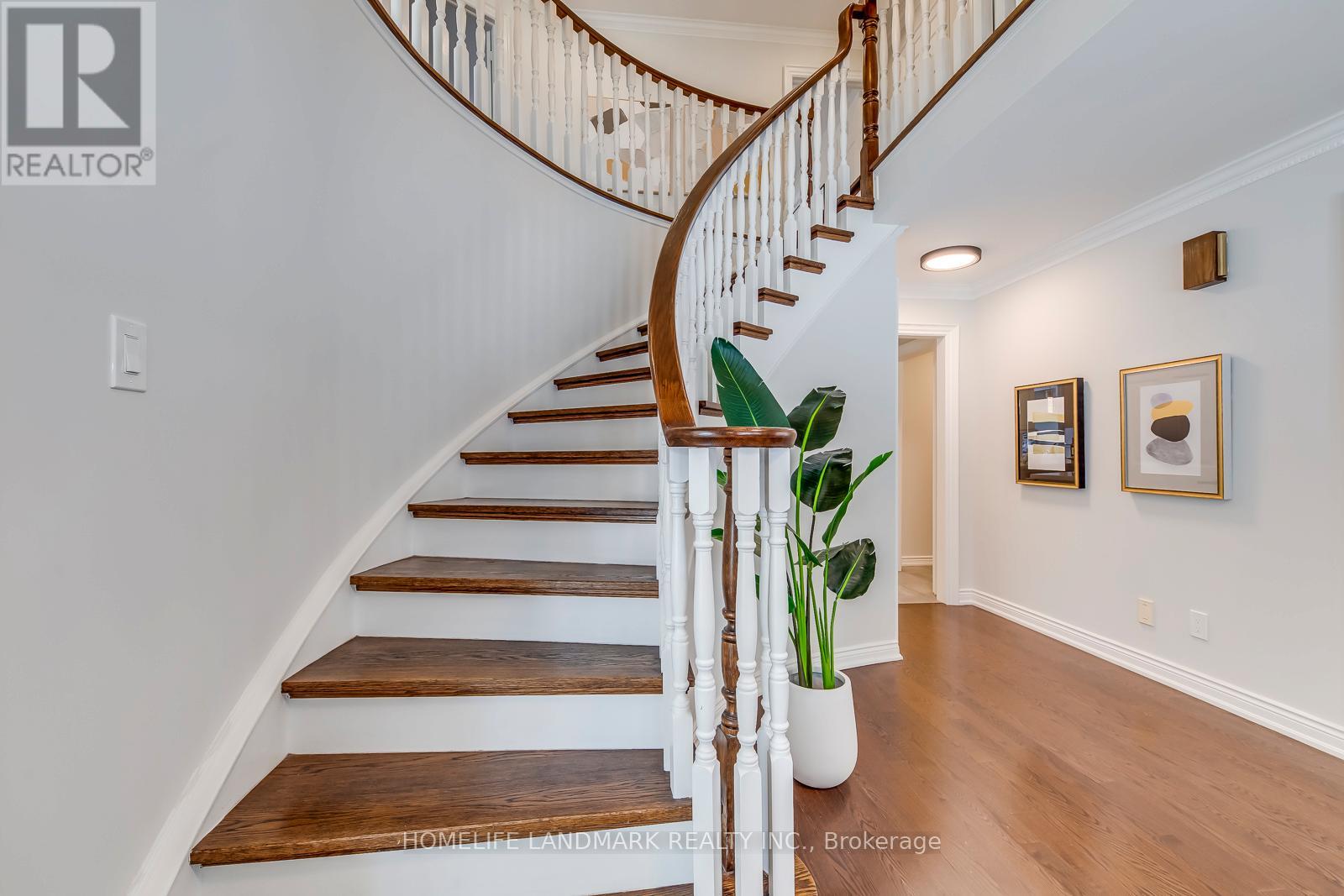 427 Cairncroft Road, Oakville, Ontario  L6V 4N1 - Photo 27 - W12723170