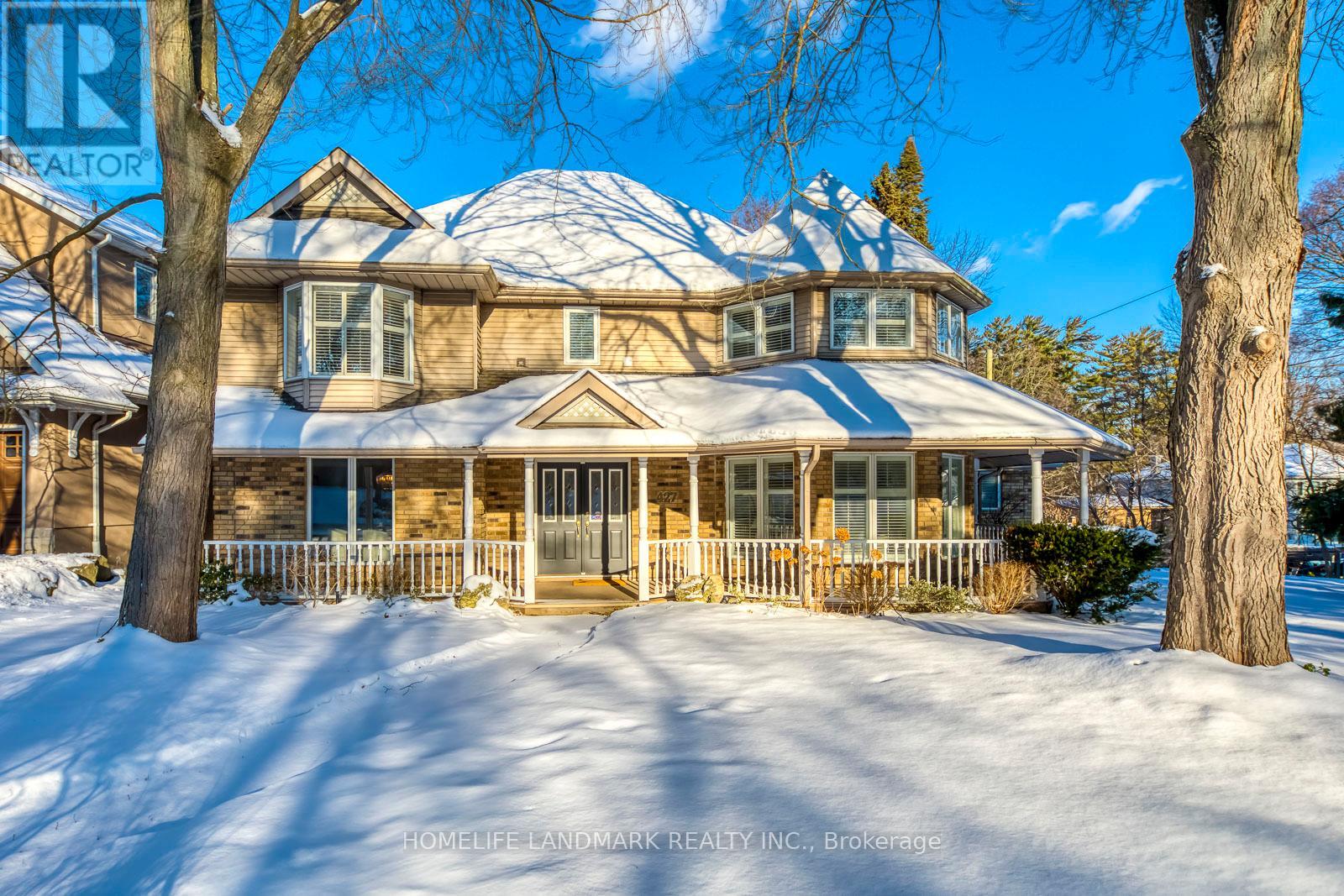 427 Cairncroft Road, Oakville, Ontario  L6V 4N1 - Photo 3 - W12723170