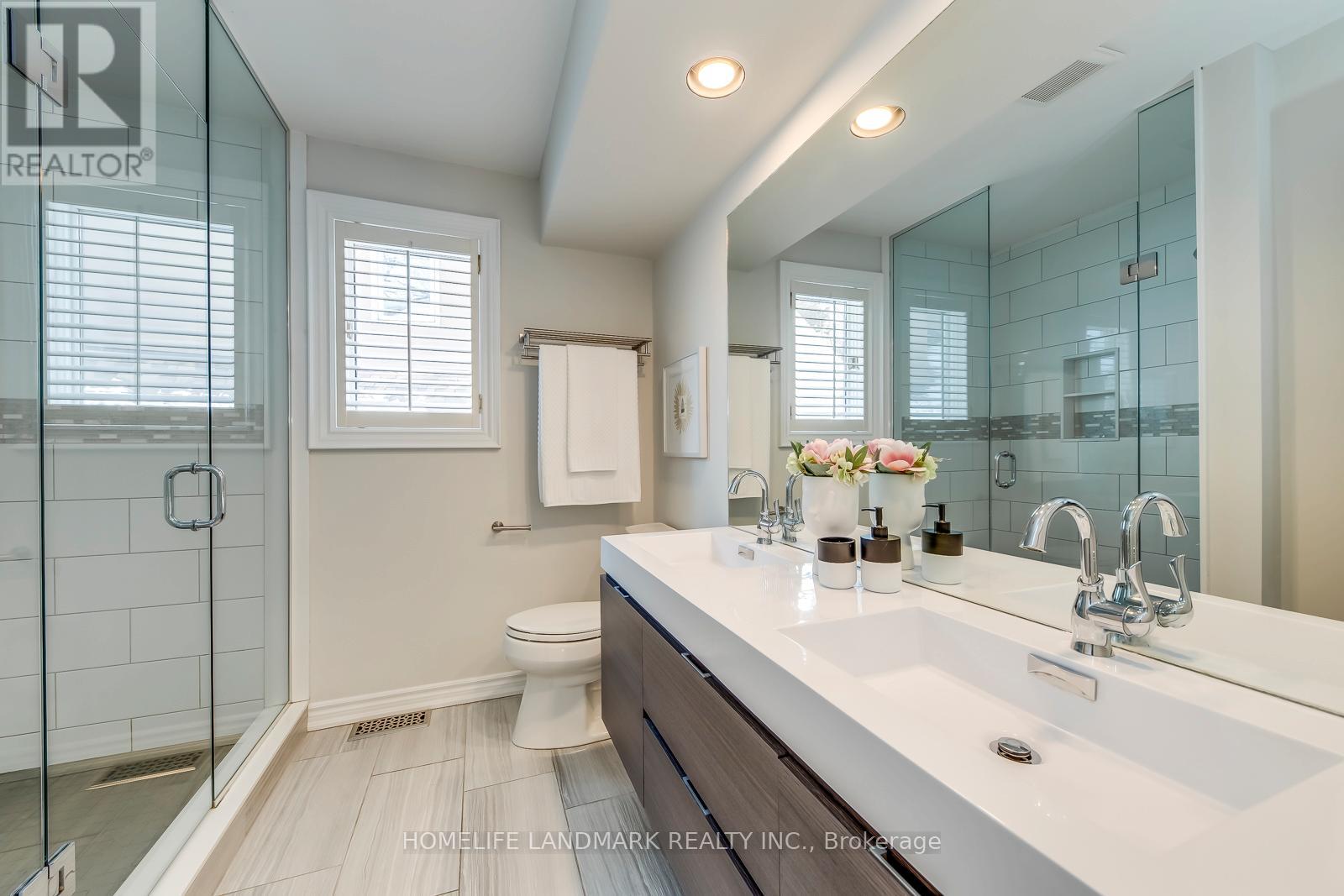 427 Cairncroft Road, Oakville, Ontario  L6V 4N1 - Photo 39 - W12723170