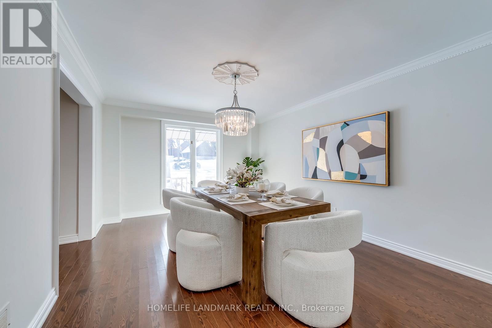 427 Cairncroft Road, Oakville, Ontario  L6V 4N1 - Photo 9 - W12723170