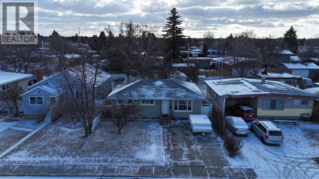 2118 16 Avenue S, Lethbridge, Alberta  T1K 0Z6 - Photo 2 - A2280678