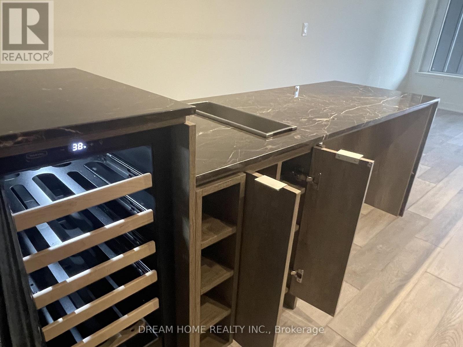 1211 - 11 Yorkville Avenue, Toronto, Ontario  M4W 0B7 - Photo 6 - C12723186