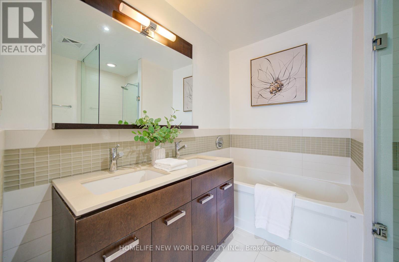 2004 - 295 Adelaide Street W, Toronto, Ontario  M5V 0L4 - Photo 41 - C12723194