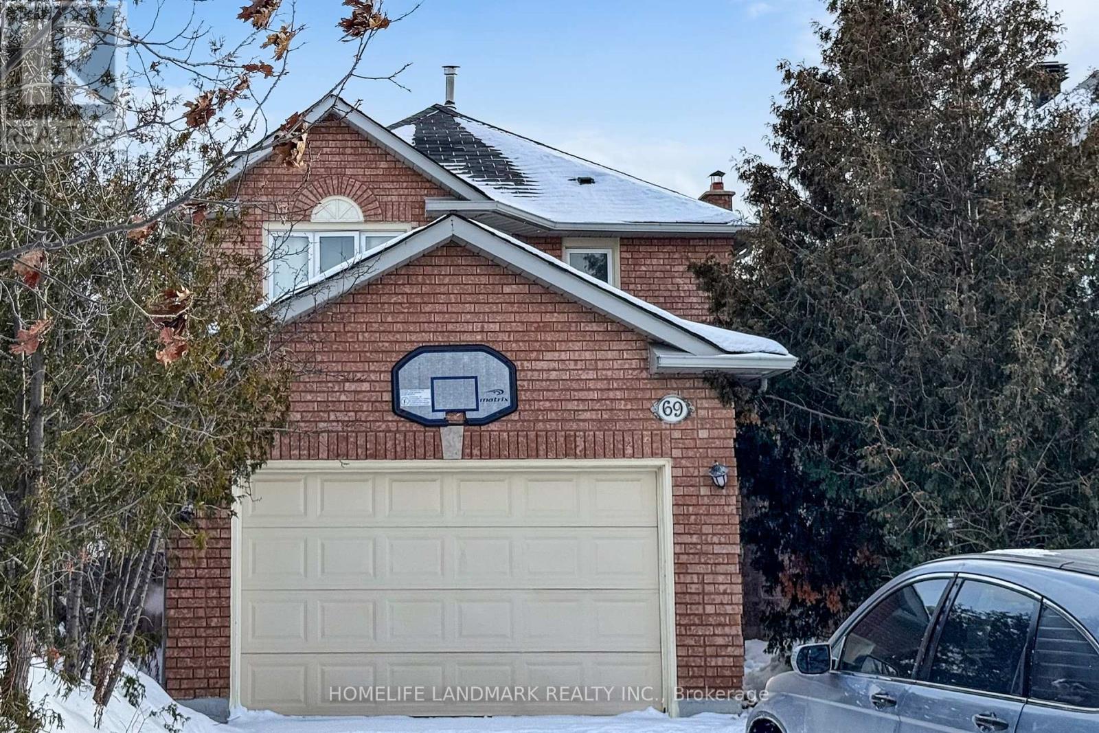 69 NEWMILL CRESCENT, Richmond Hill, Ontario
