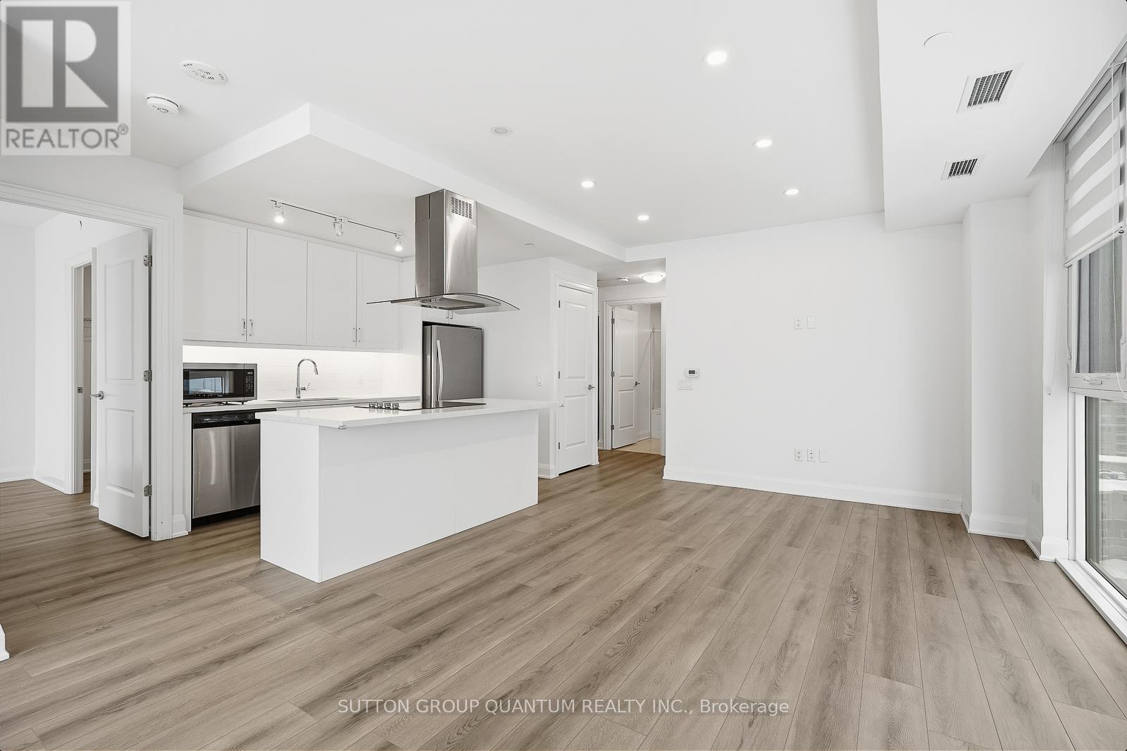 1208 - 20 Gatineau Drive S, Vaughan, Ontario  L4J 0L3 - Photo 7 - N12723206