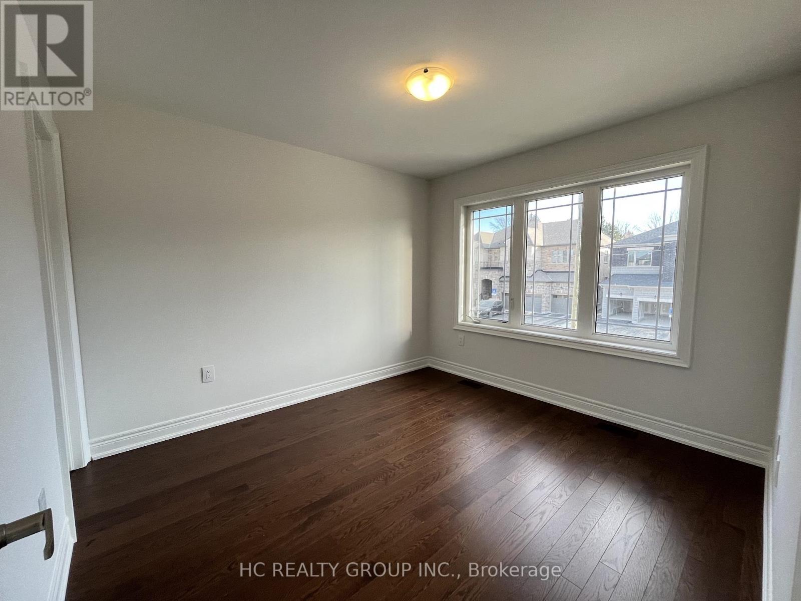 79 Silk Twist Drive, East Gwillimbury, Ontario  L9N 0W4 - Photo 15 - N12723214