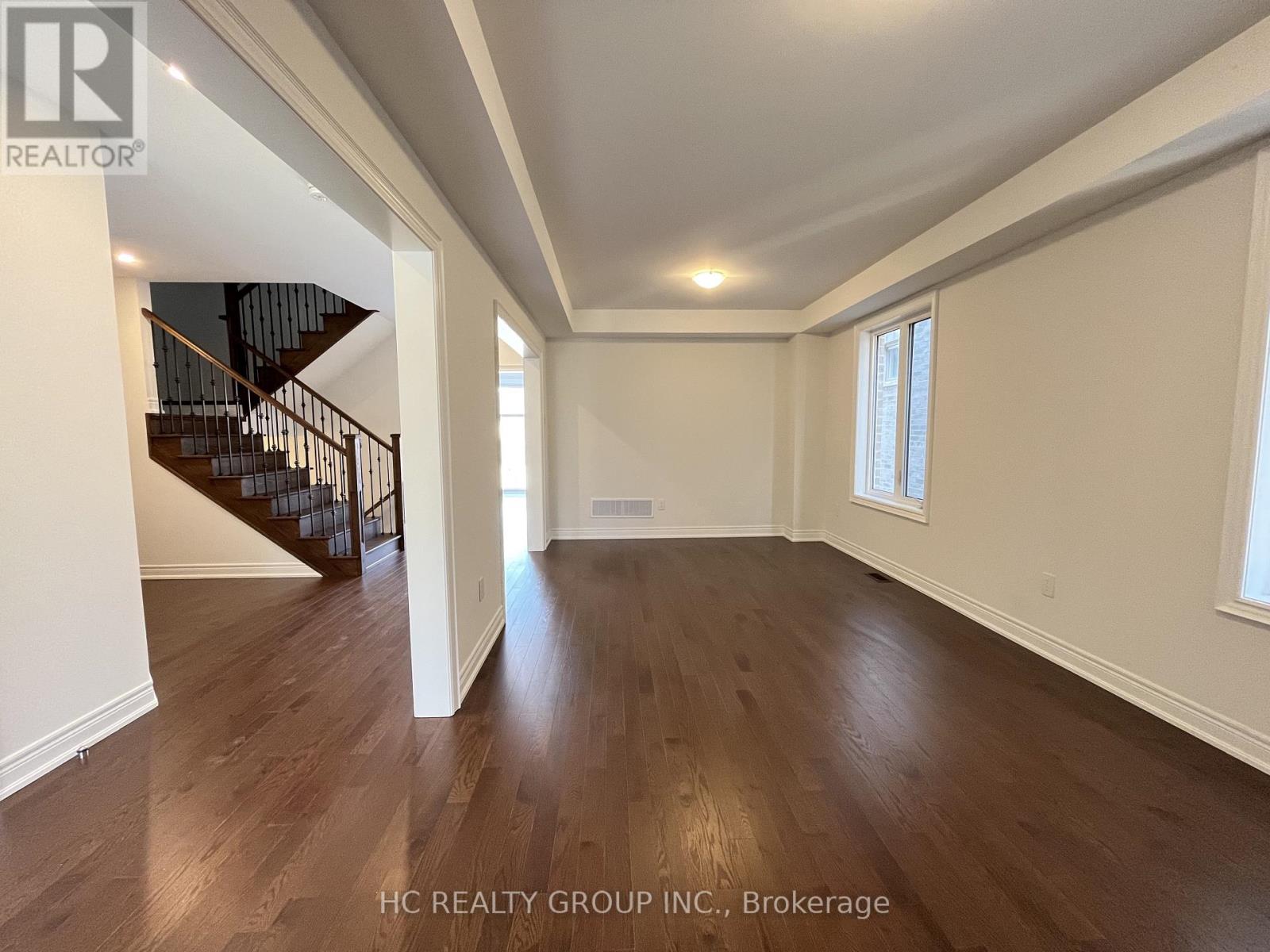 79 Silk Twist Drive, East Gwillimbury, Ontario  L9N 0W4 - Photo 4 - N12723214