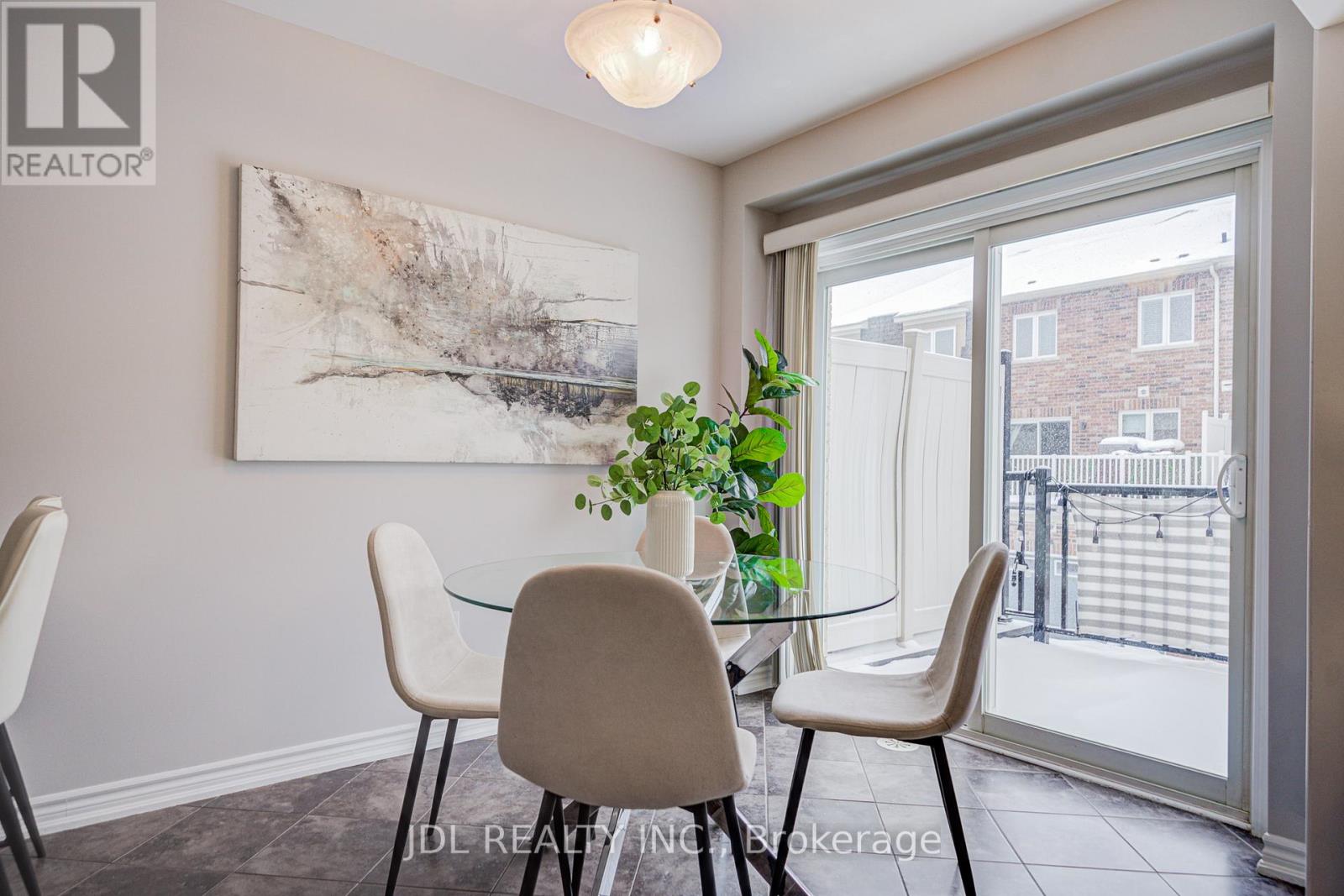 3002 Preserve Drive, Unit 25 Drive, Oakville, Ontario  L6M 0V5 - Photo 26 - W12723184