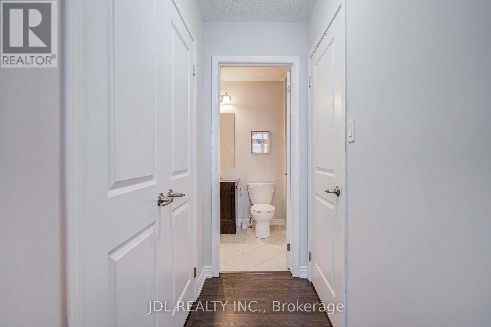 3002 Preserve Drive, Unit 25 Drive, Oakville, Ontario  L6M 0V5 - Photo 44 - W12723184