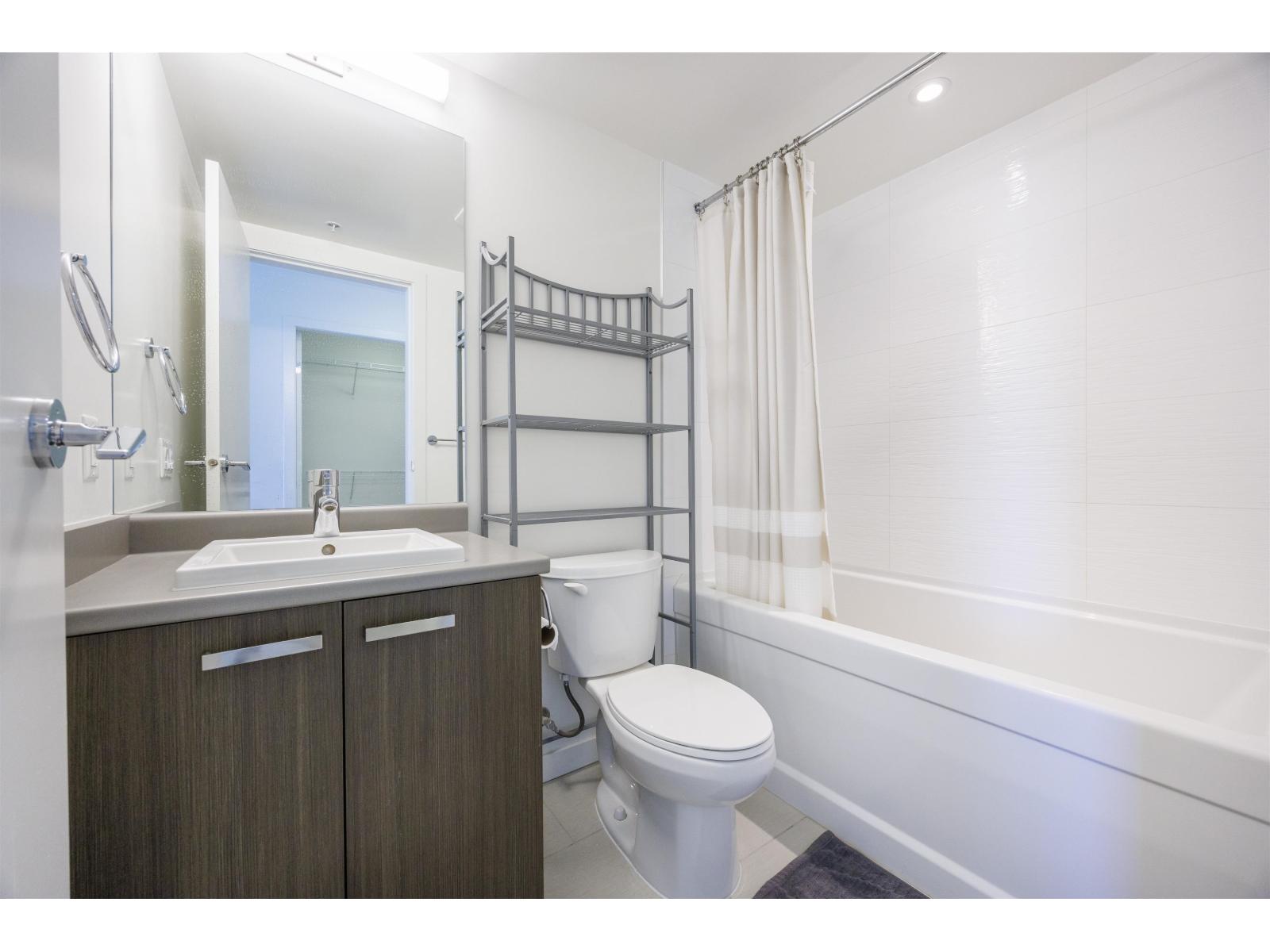 3708 13325 102a Avenue, Surrey, British Columbia  V3T 0J5 - Photo 17 - R3081508