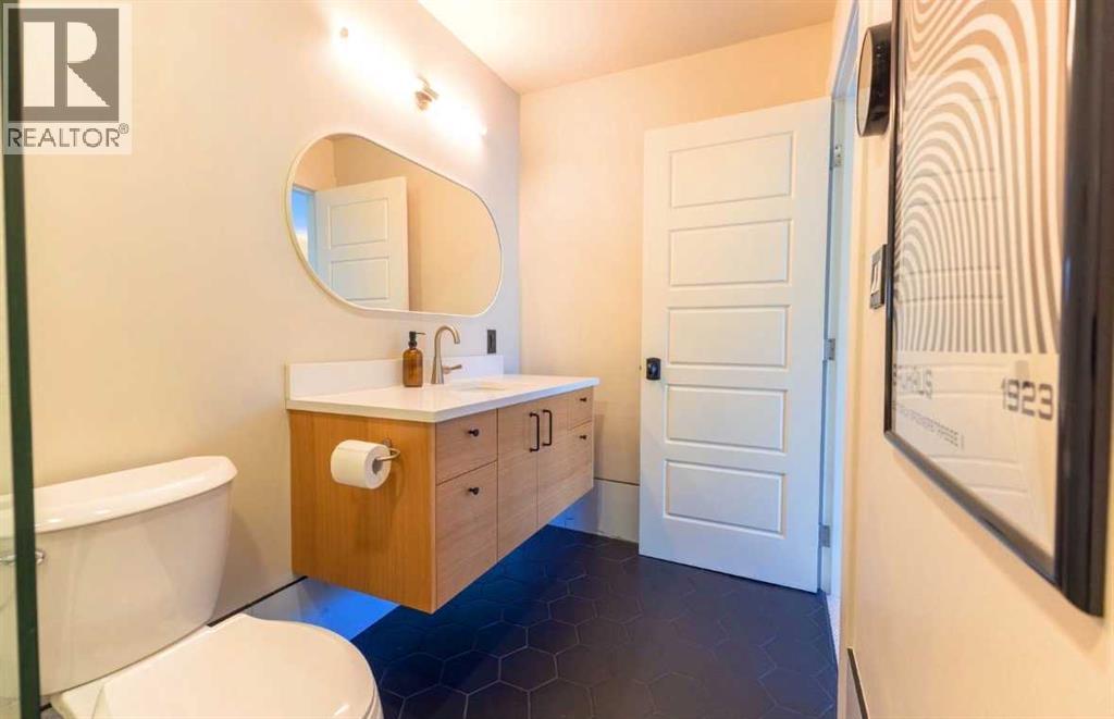 2120 18 Street Sw, Calgary, Alberta  T2T 4T4 - Photo 18 - A2280294