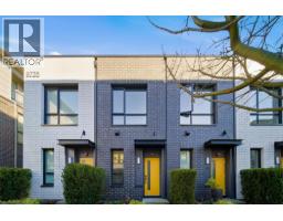 16 9735 UNIVERSITY CRESCENT, Burnaby, British Columbia