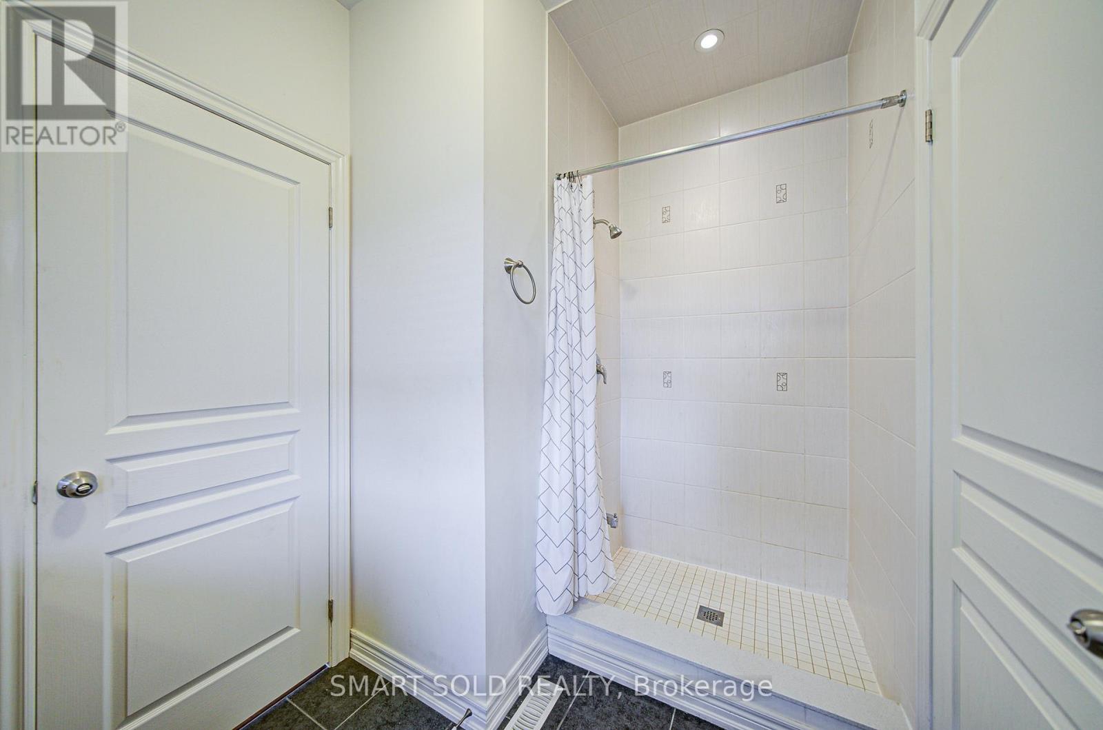 99 Chouinard Way, Aurora, Ontario  L4G 1B7 - Photo 28 - N12723220