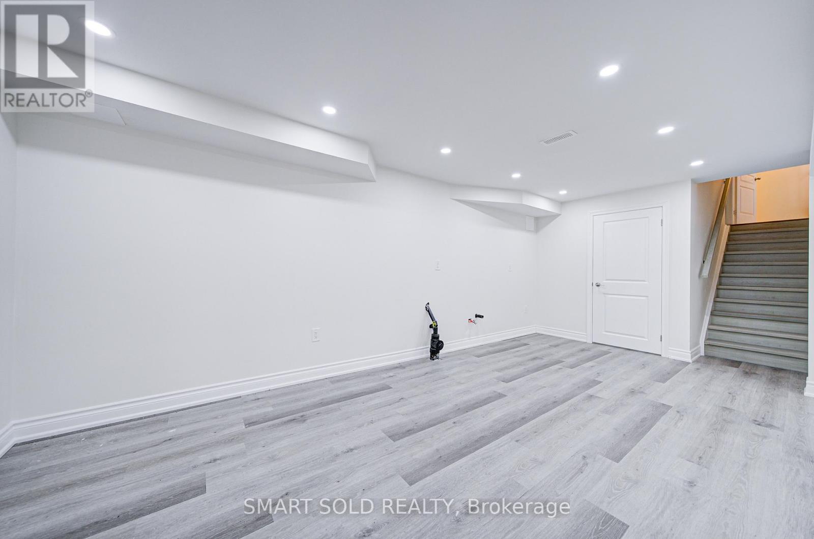 99 Chouinard Way, Aurora, Ontario  L4G 1B7 - Photo 35 - N12723220