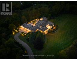 130 ST. JOHN'S SIDE ROAD E, Aurora, Ontario