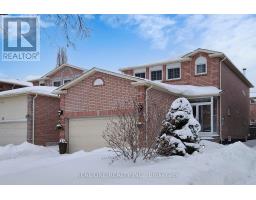 10 SQUIRE DRIVE, Richmond Hill, Ontario