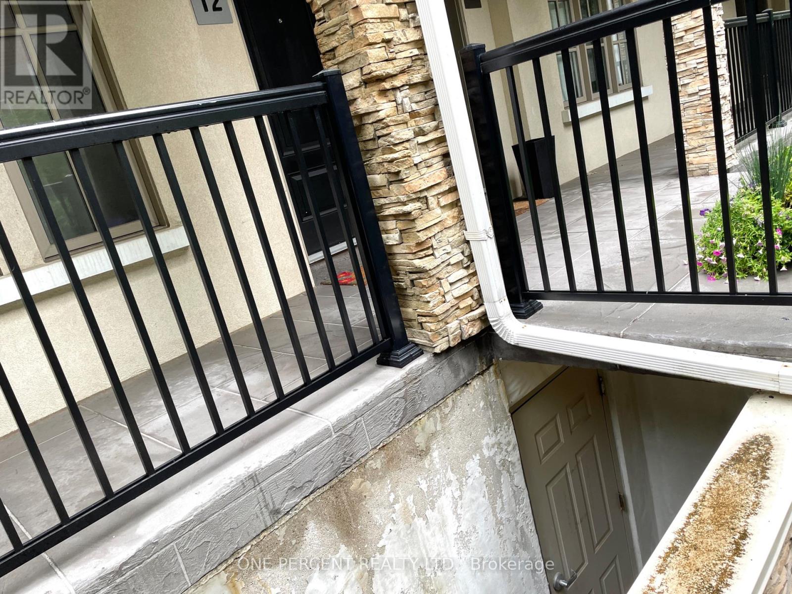 12 - 3077 Cawthra Road, Mississauga, Ontario  L5A 2X4 - Photo 29 - W12723246