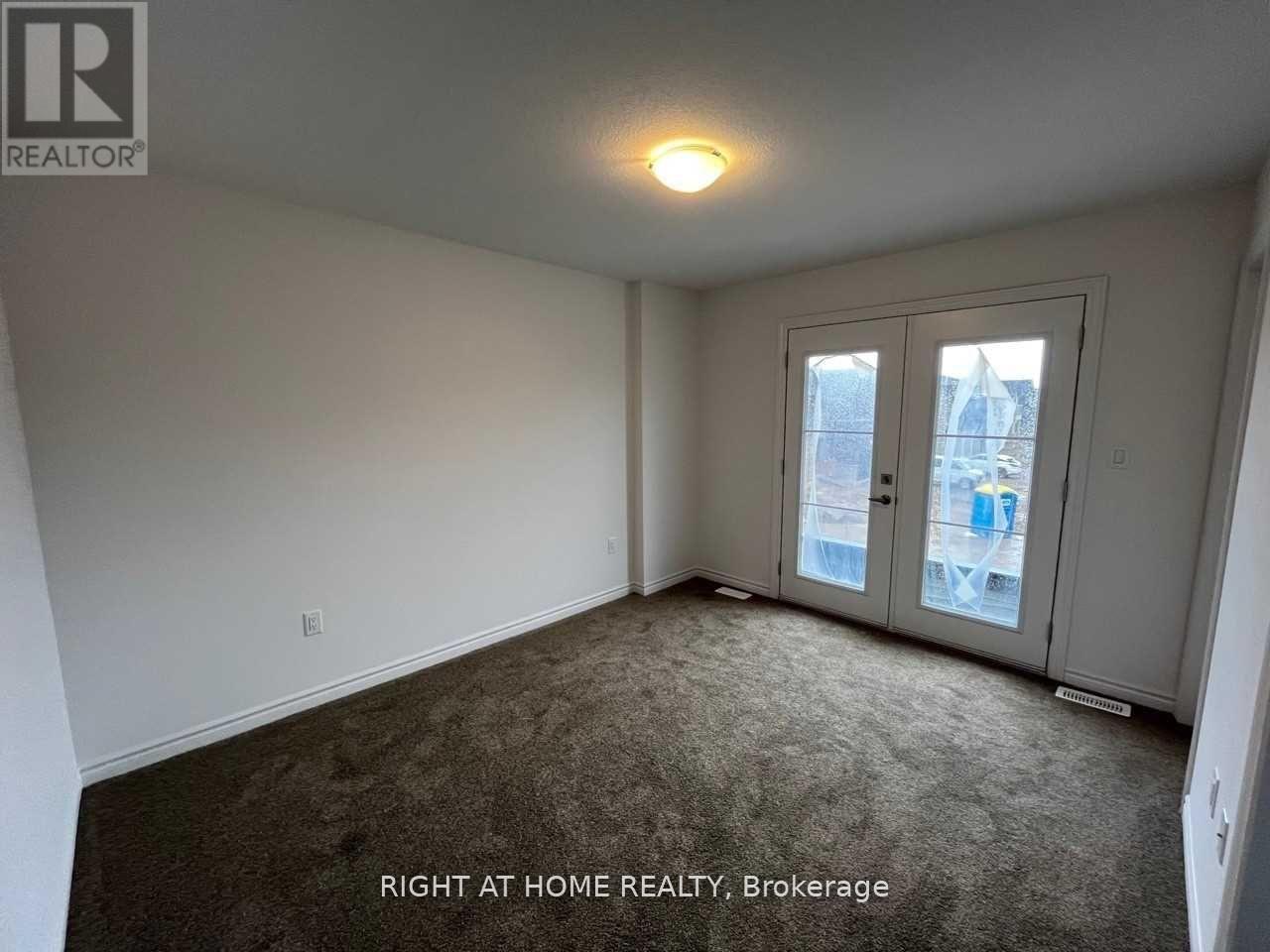 13 Whitton Drive, Brantford, Ontario  N3T 0T6 - Photo 12 - X12723236