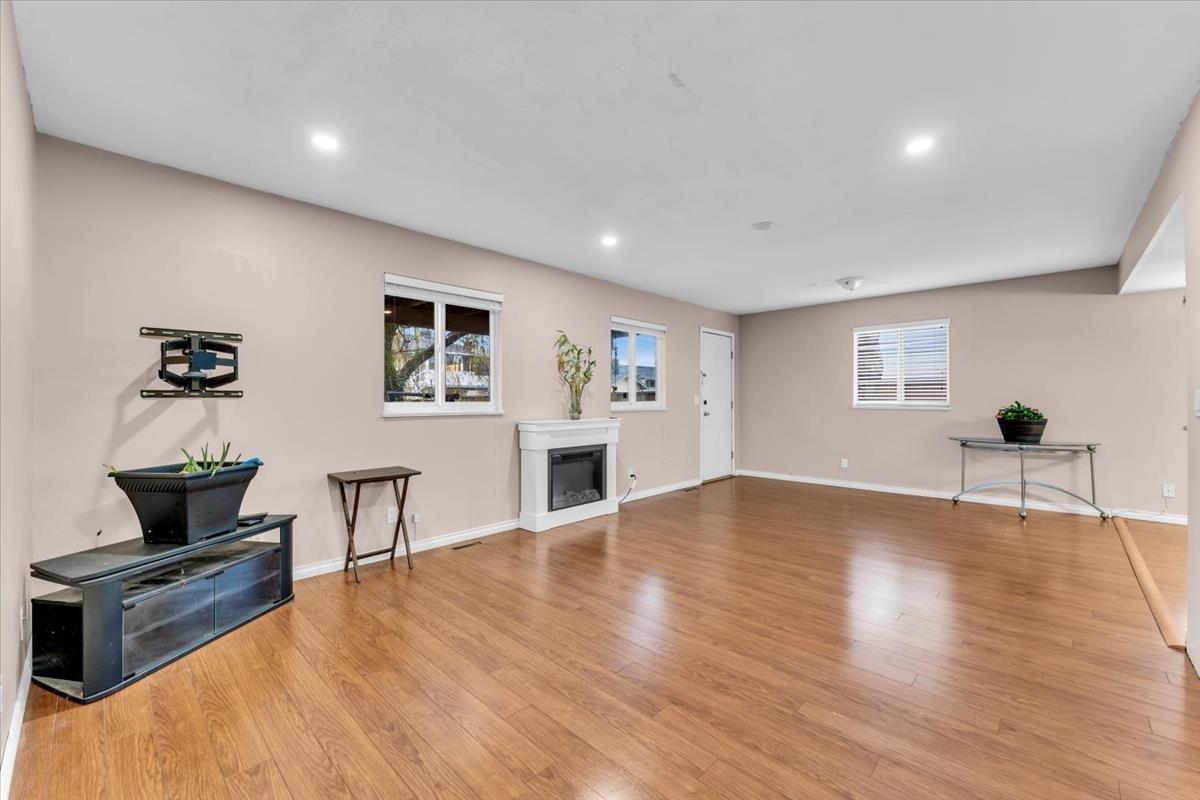 16059 93 Avenue, Surrey, British Columbia  V4N 3E3 - Photo 18 - R3081978