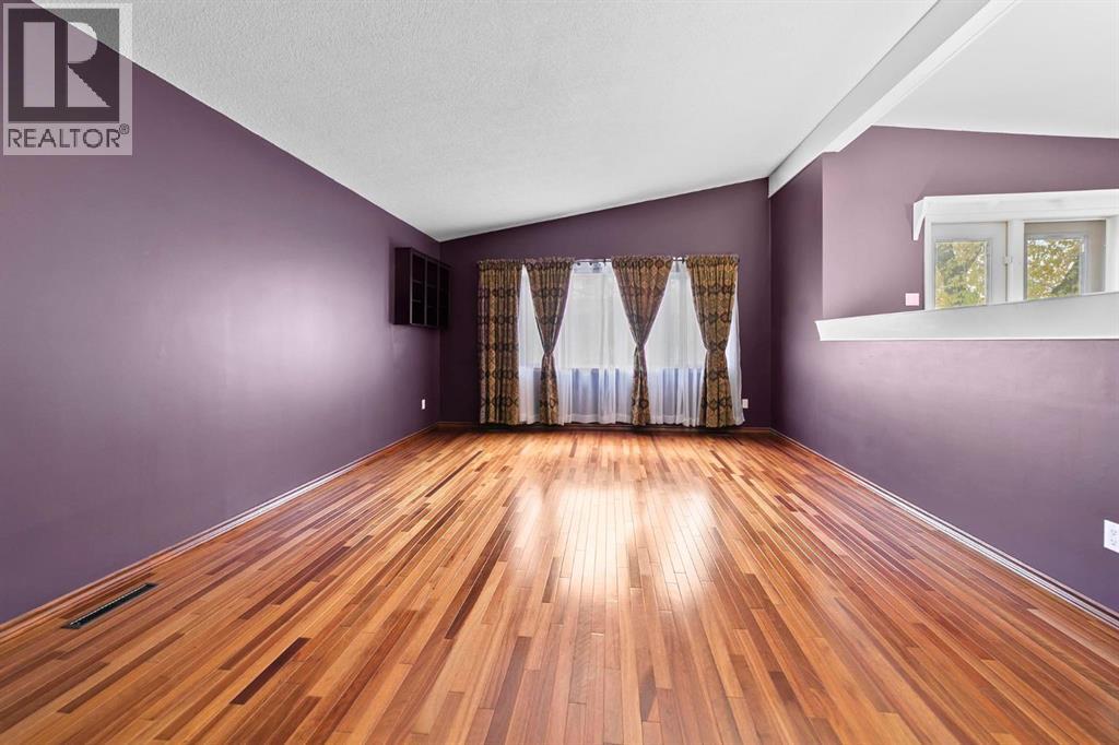 42 Grand Drive, Camrose, Alberta  T4V 2K1 - Photo 13 - A2267107