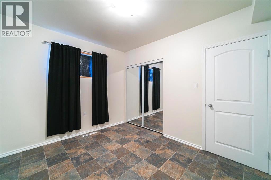 42 Grand Drive, Camrose, Alberta  T4V 2K1 - Photo 20 - A2267107