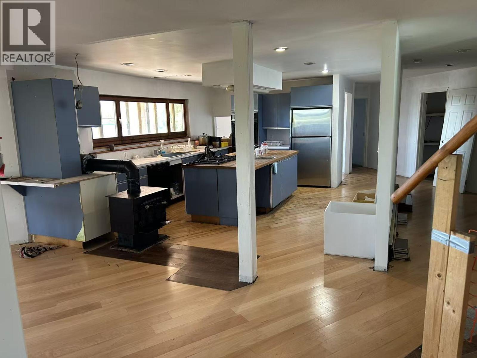 6593 Little Green Lake Road, Green Lake, British Columbia  V0K 2K1 - Photo 5 - R3082449