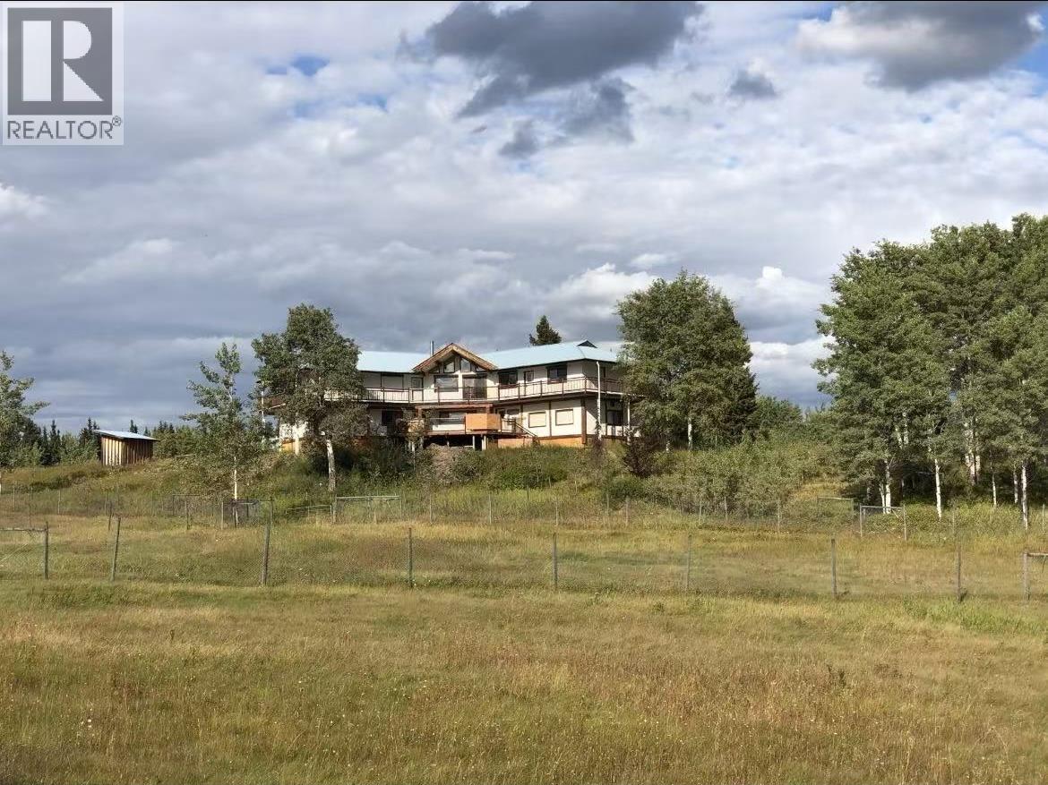 6593 LITTLE GREEN LAKE ROAD, Green Lake, British Columbia